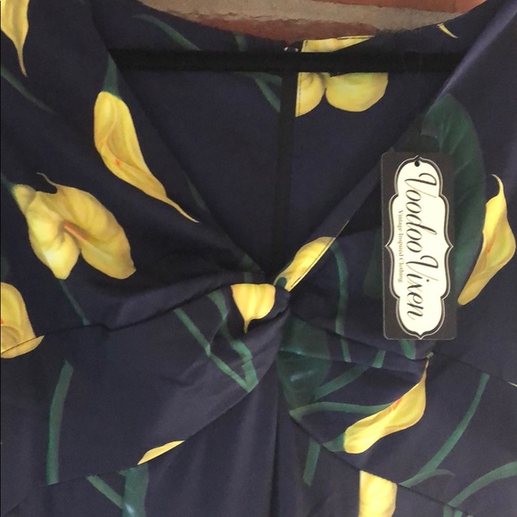 Voodoo Vixen calla Lily 1940s style maxi dress - Picture 5 of 6